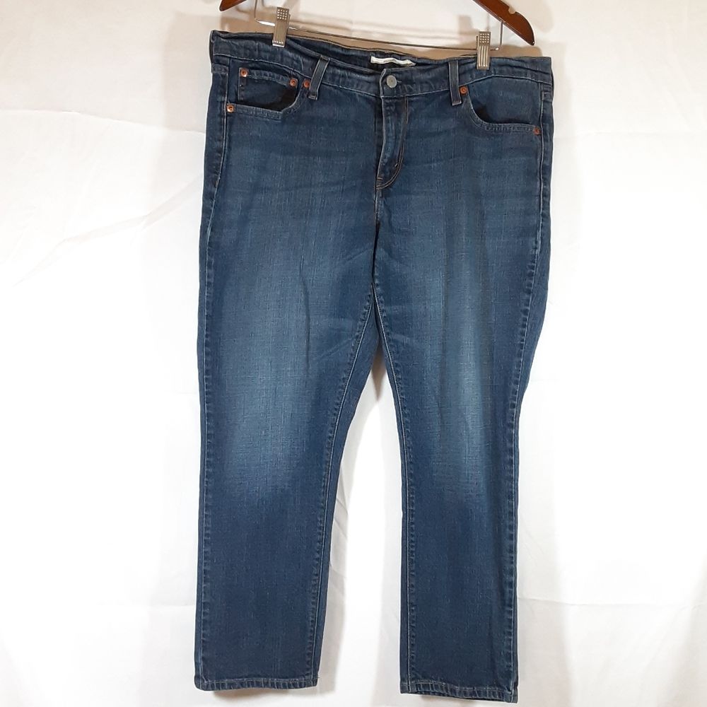 LEVI'S Boyfriend Crop Jeans